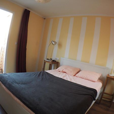 Cosy Appartment W/ Terrace In The Old City Centre Málaga Eksteriør billede